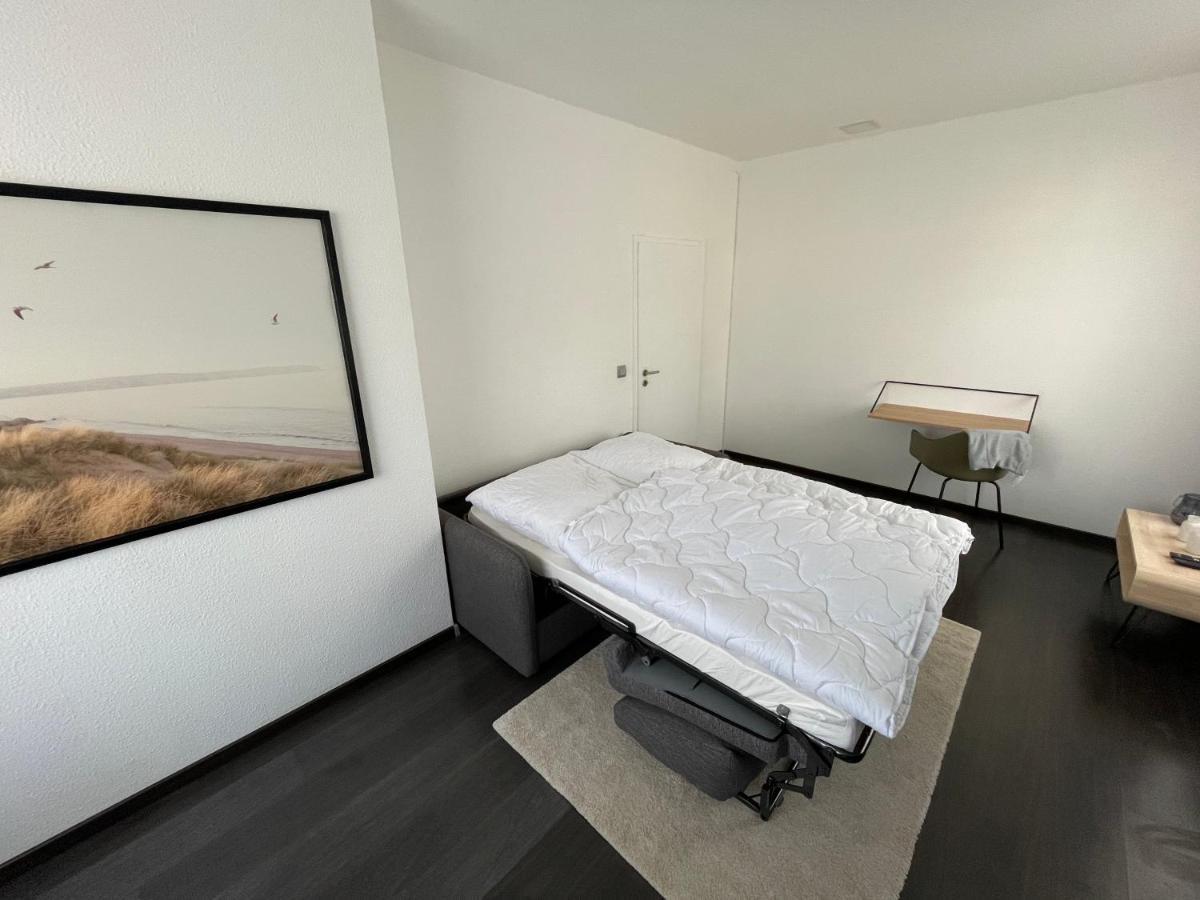 Airport Apartment Fuer 4 - Smart Tv - Kueche - Echarger Hamburg Eksteriør bilde